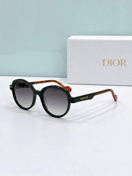 Picture of Dior Sunglasses _SKUfw76702291fw